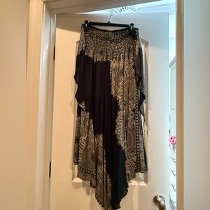 Elegant Black and Cream Women's Skirt